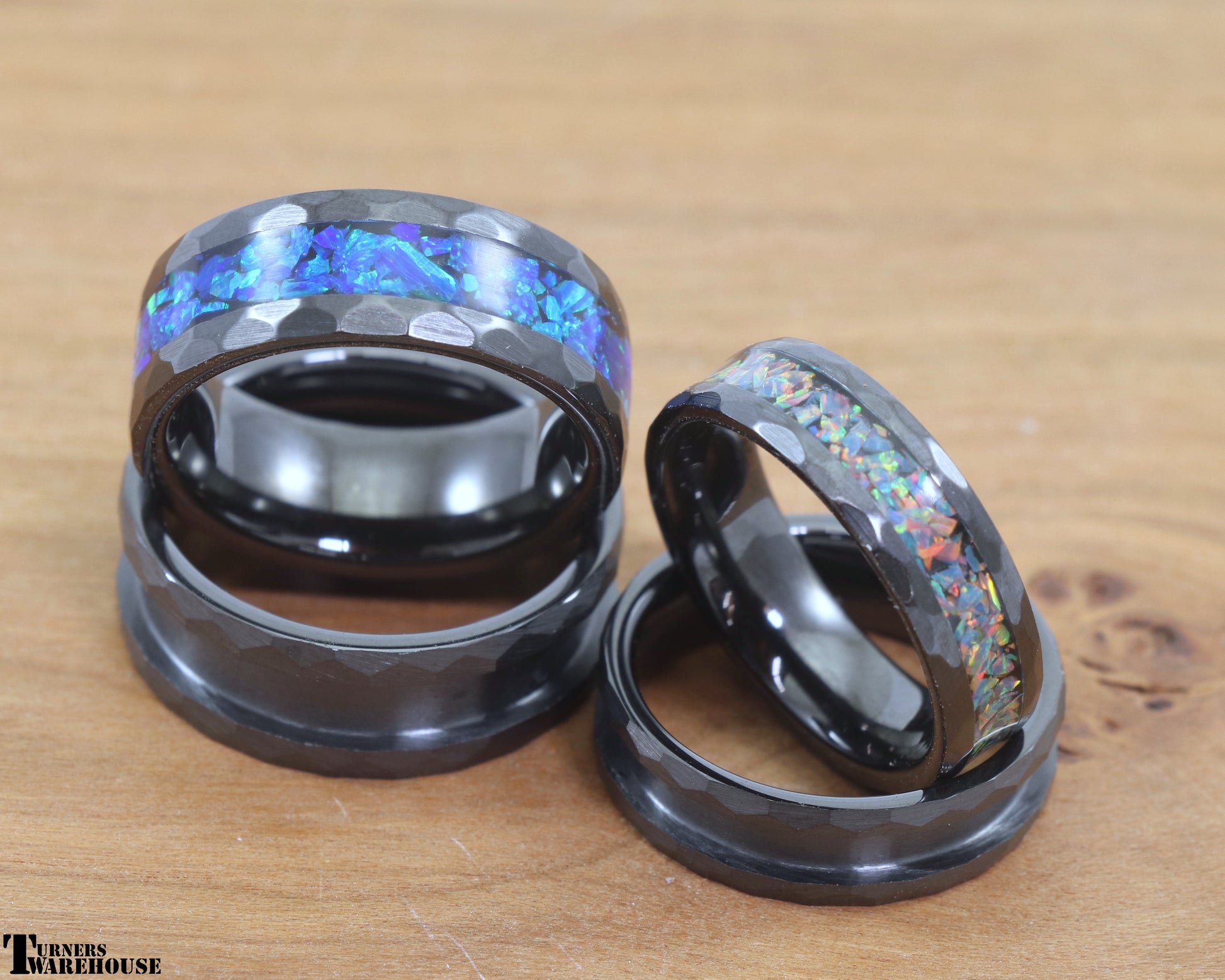Hammered Edge Ring Core Ceramic Group Image