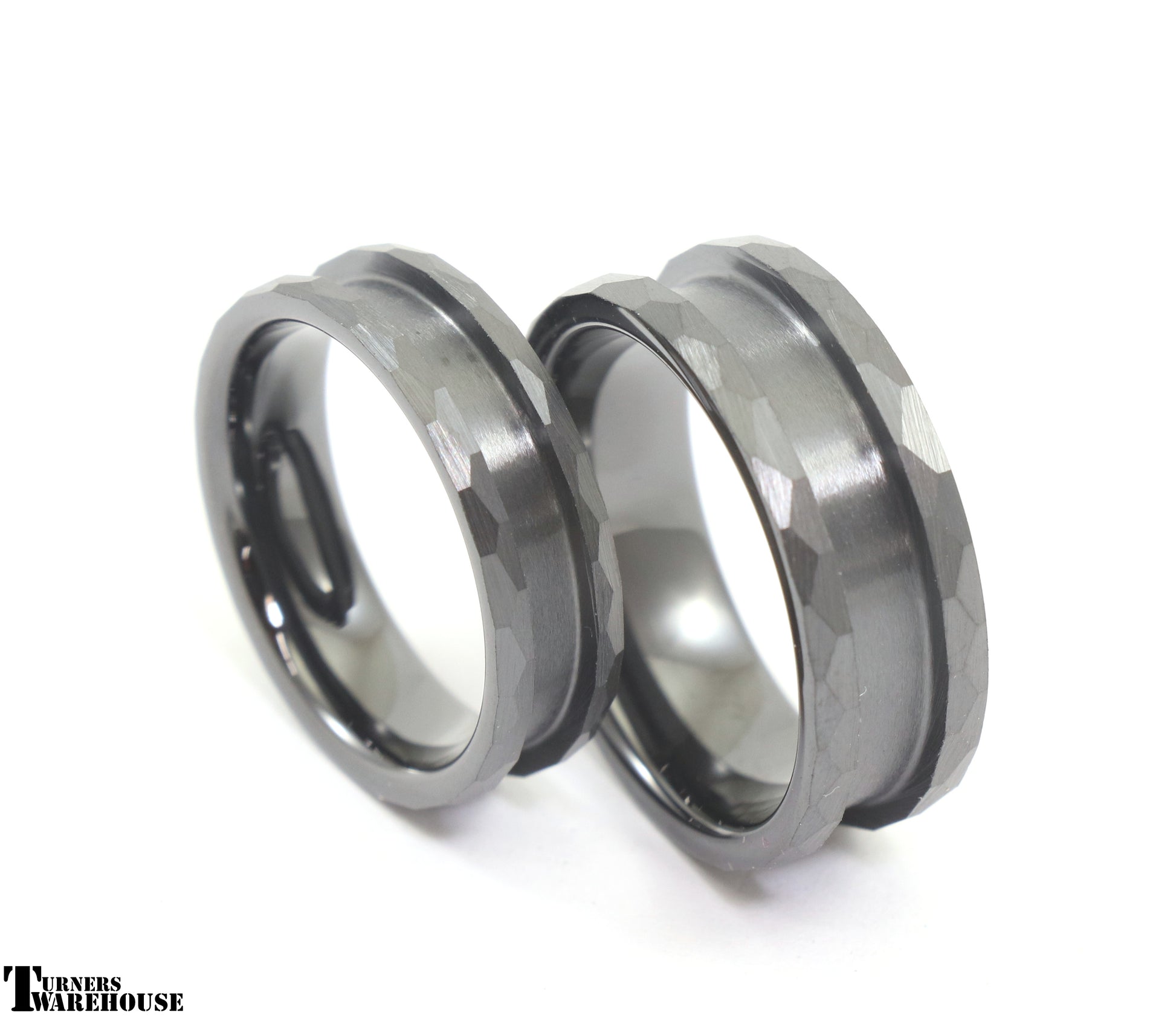 Hammered Edge Ring Core Ceramic Group Image