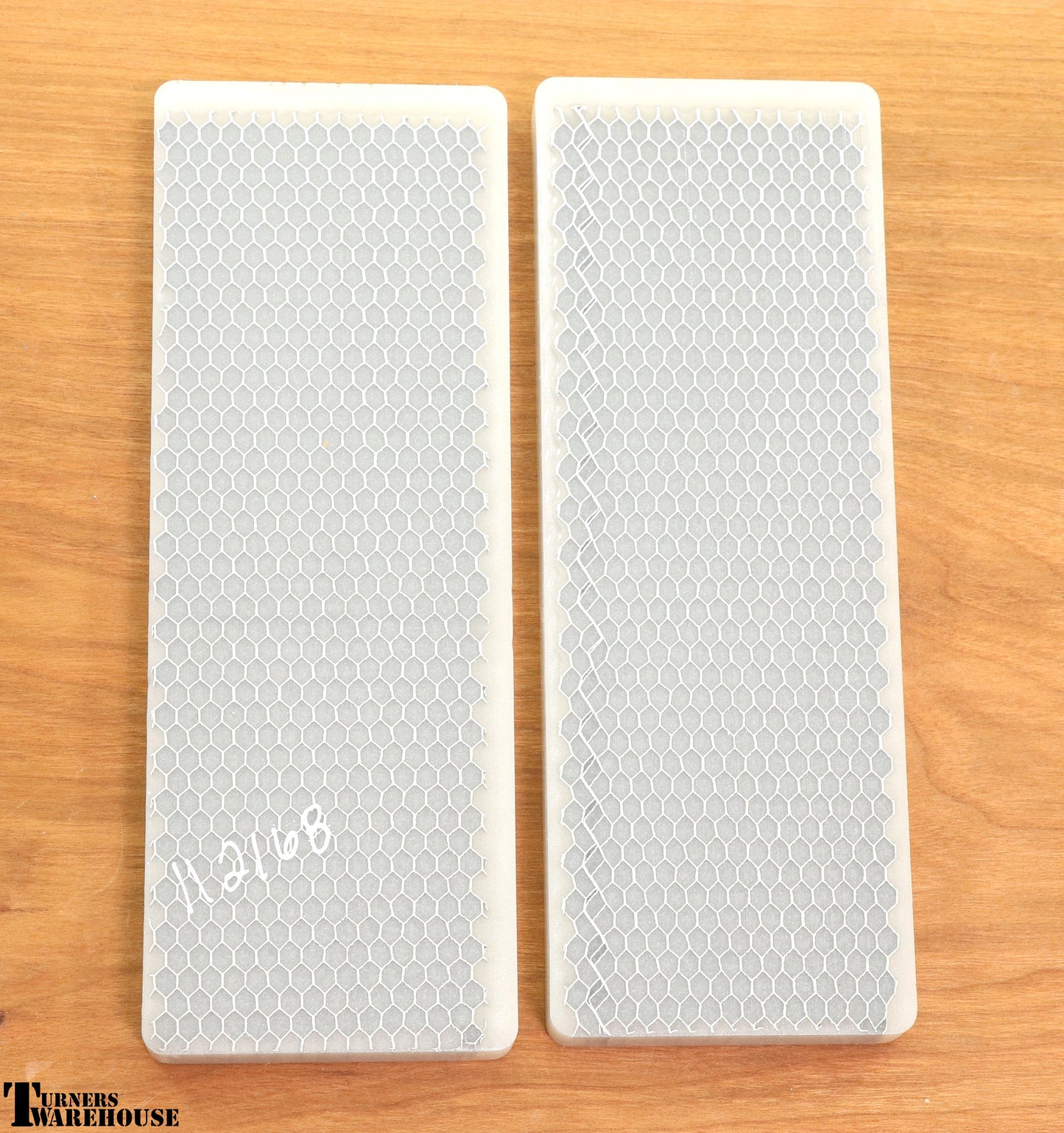 Top Choice - Honeycomb Knife Scales