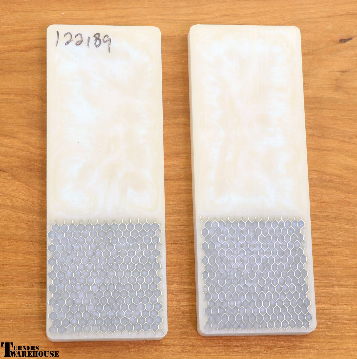 Top Choice - Honeycomb Knife Scales
